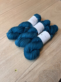 Julija verft single merino Kelly