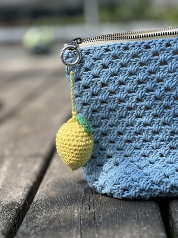 Haakpatroon toiletzak M + bag charm