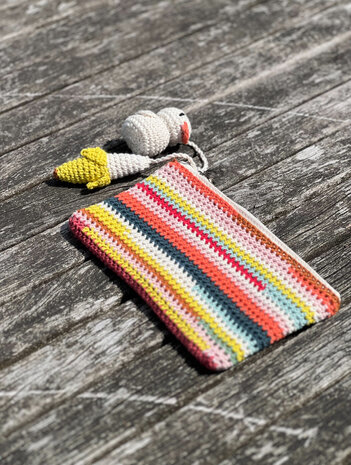 Boven de wolken 40 (papieren boekje)