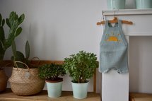 Breipakketje salopette met zonnetje