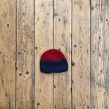 muts blauw/rood 6 maanden