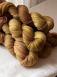 Julija verft single merino chapel
