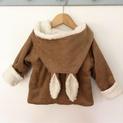 cognac beige kleurige ribfluweel -brede ribfluweel