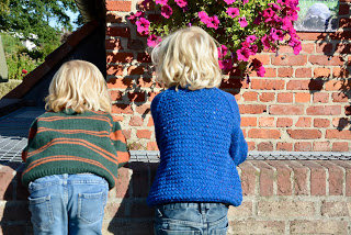Trui met fantasiestreepjes