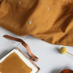 Tissu Stardust ochre - double gauze