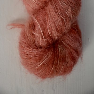 Suri cloud Rosa