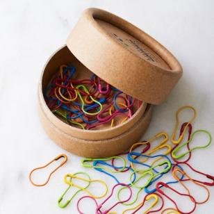 cocoknits - opening colored stitch marker