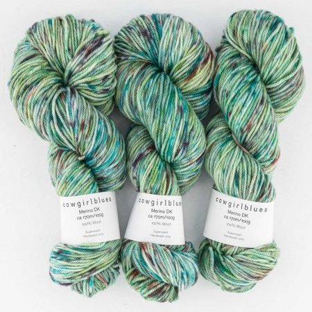 Cowgirlblues Merino DK karma Chameleon