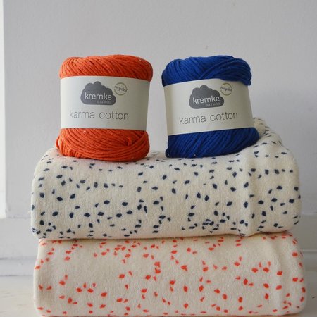 spons druppeltjes rood - spons