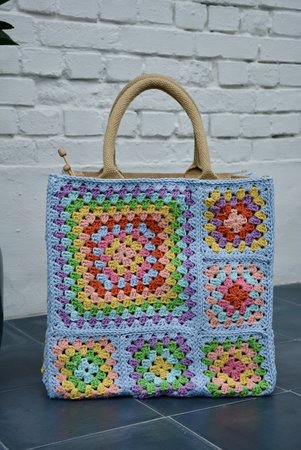 Haakpakket medium draagtas (in aardekleuren)