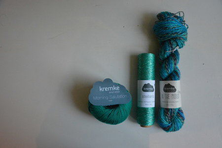 Haakpakket medium tas in kremke (turquoise)