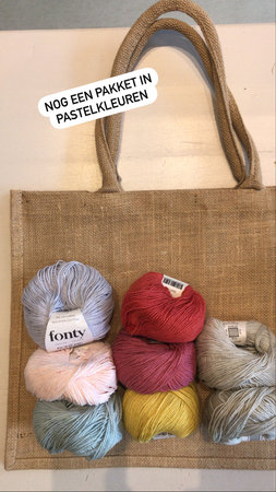 Haakpakket 5 in pastelkleuren grote jute draagtas (zie foto instagram)