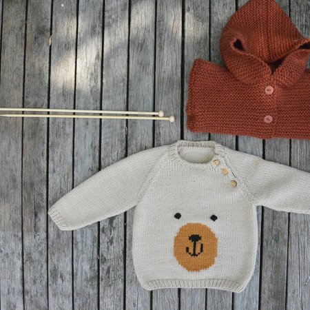 Breipakketje truitje met berensnoetje
