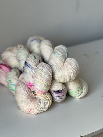 Julija Lion sock Roxie
