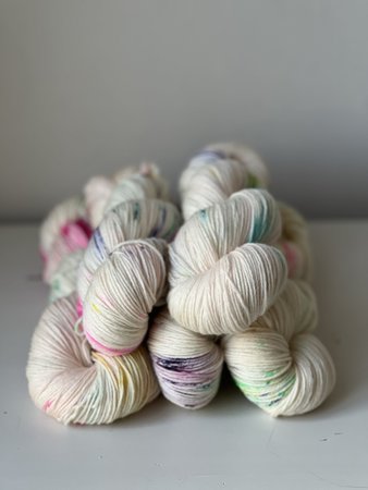 Julija Lion sock Roxie