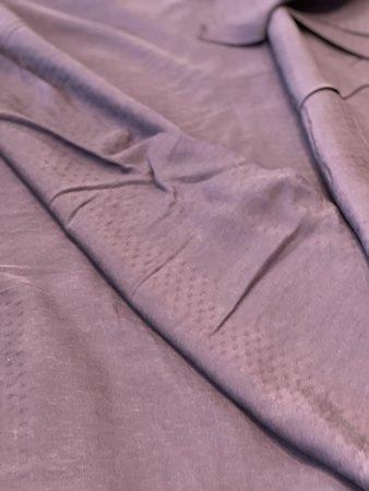 donker blauwe viscose van Mind the maker