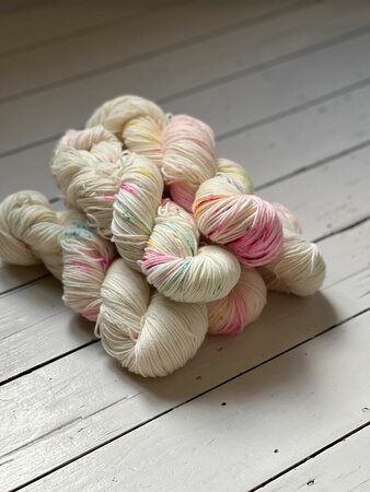 Julija Lion sock Riet