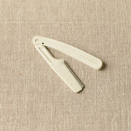 cocoknits - sweater care fuzz off comb