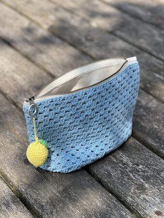 Haakpakket toiletzak (licht blauw)