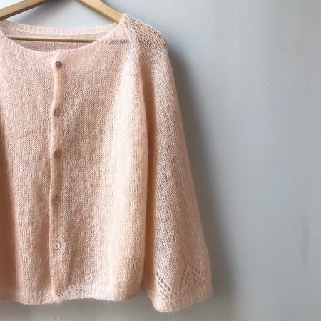 Breipakketje Mona cardigan met ajour