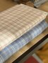 ruitjes ecru blauw - double gauze
